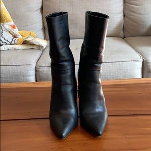 BCBGeneration size 8.5